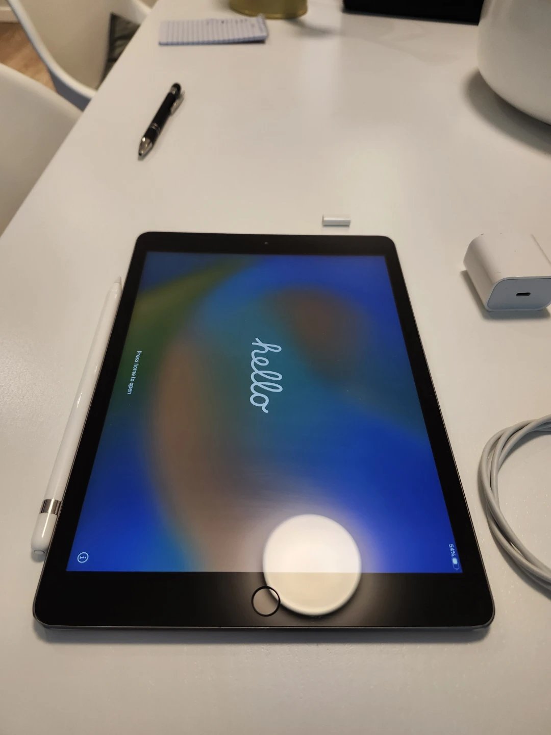 Apple iPad with Apple Pencil and Charger - photo 2