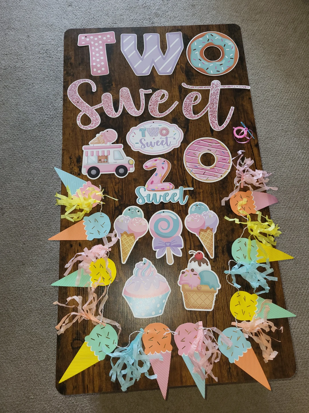 "Two sweet" pastel party decorations and favours - photo 5