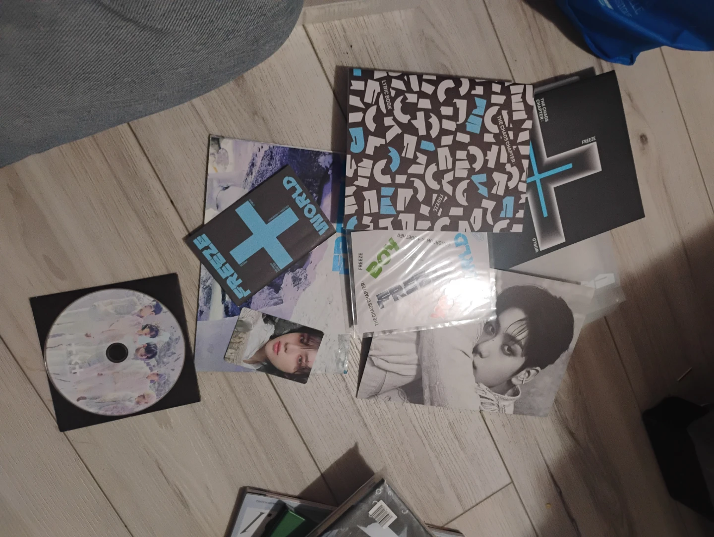TXT TOMORROW X TOGETHER Minisode 2: Thursday's Child Album