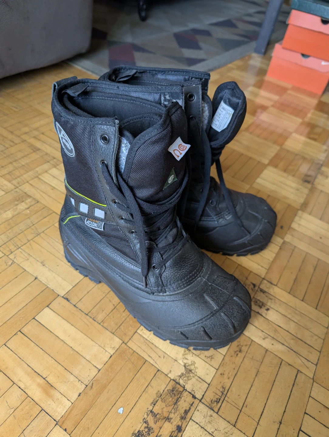 Acton Safety Winter Boots