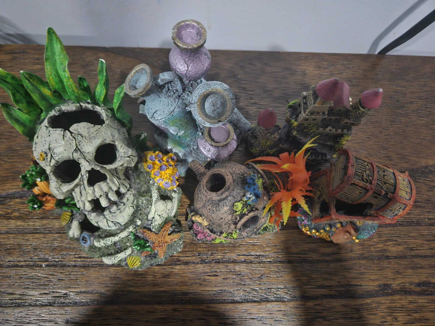 Fish Bowl and Necessities with Assorted decor - photo 2