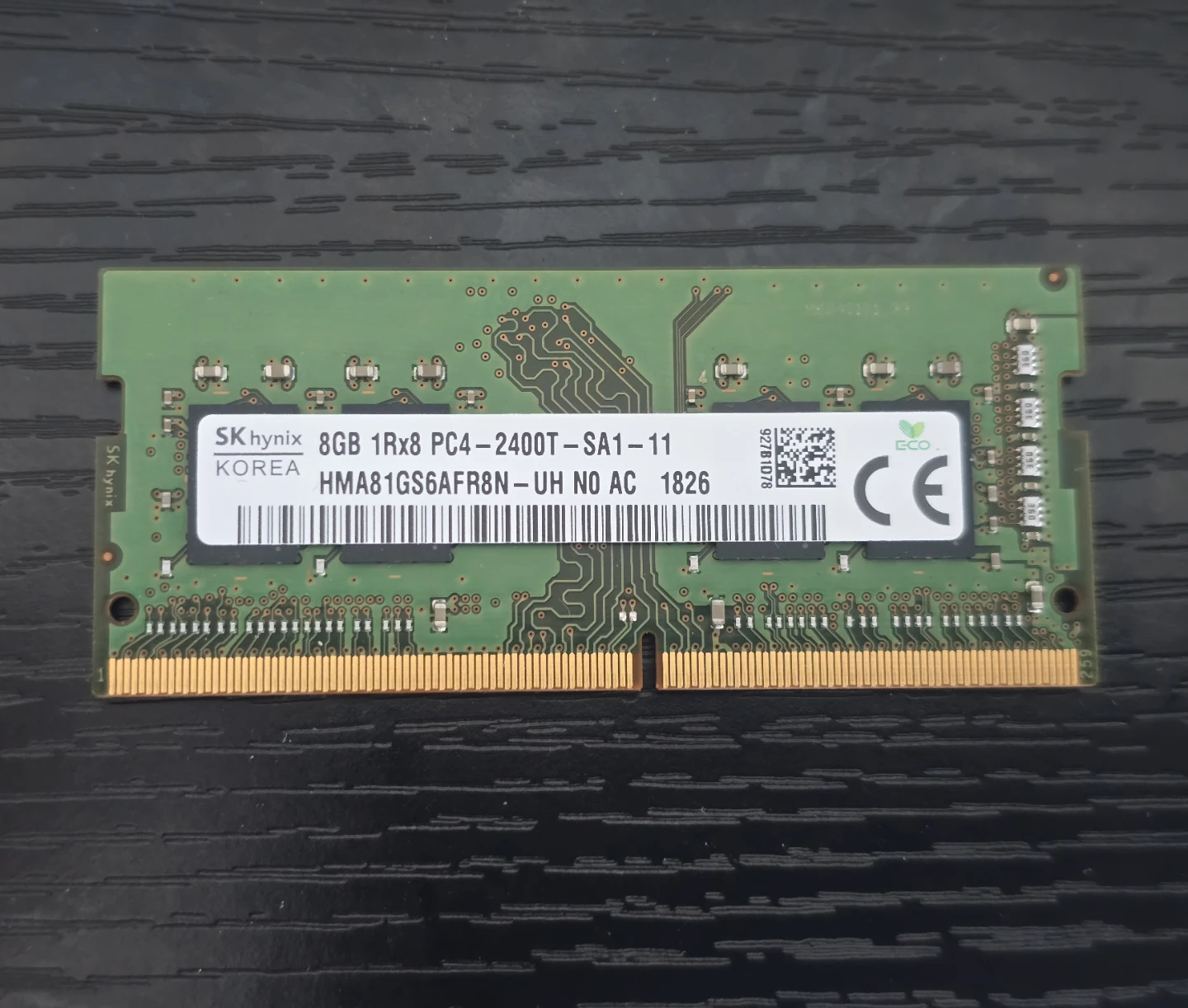 SK hynix 8GB DDR4 PC4-2400T RAM