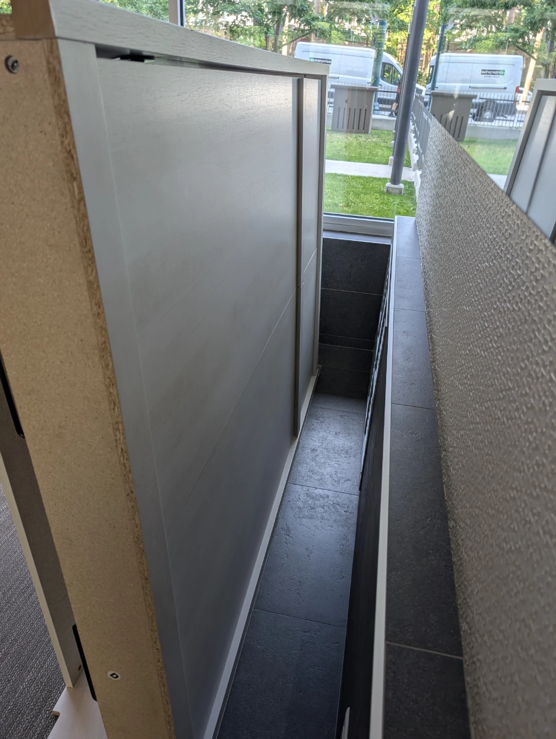 Murphy bed - need gone asap! - photo 5