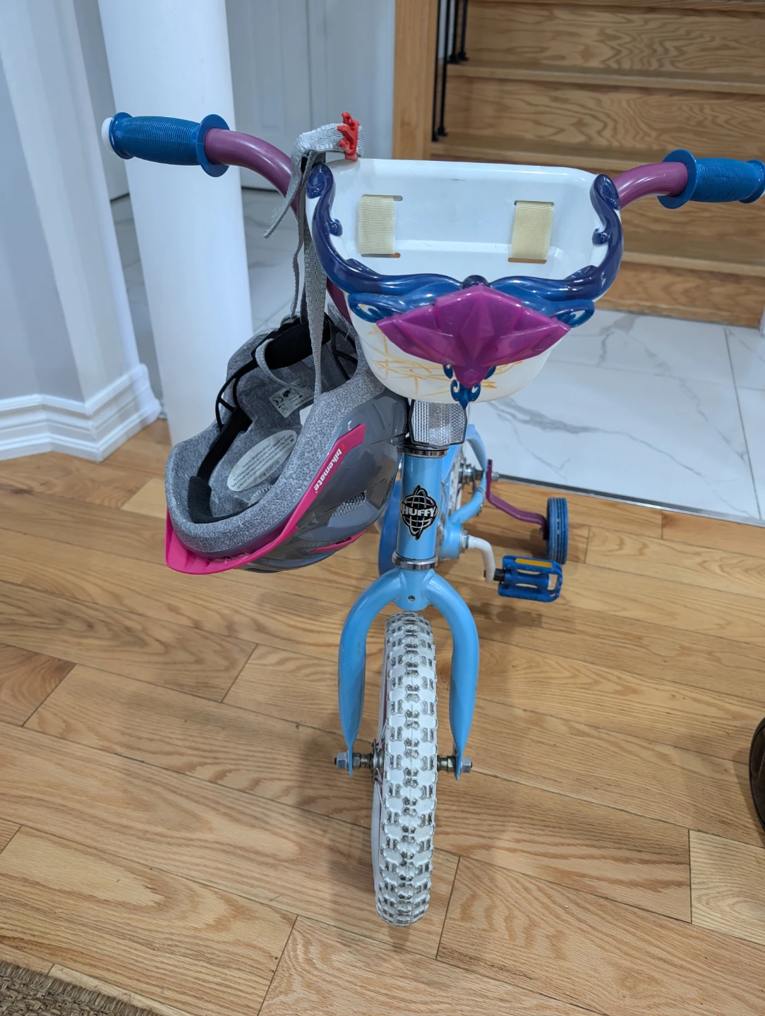 Kids' Blue Disney Frozen Bike with Training Wheels and helmet - photo 2
