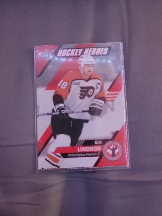 Assorted Sports Trading Cards - Hockey & Football - photo 3