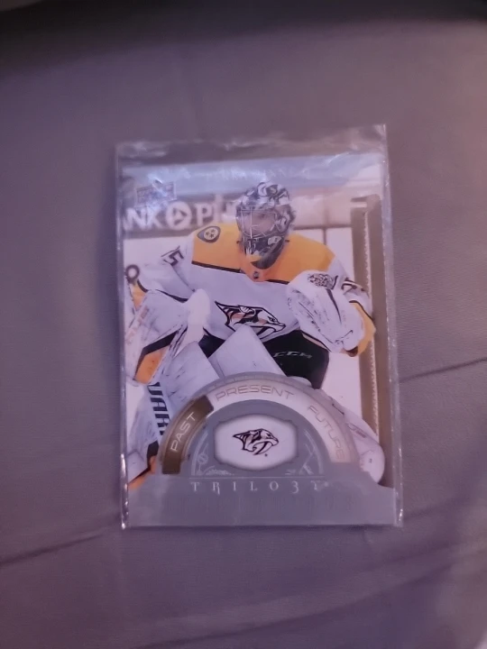 Assorted Sports Trading Cards - Hockey & Football - photo 4