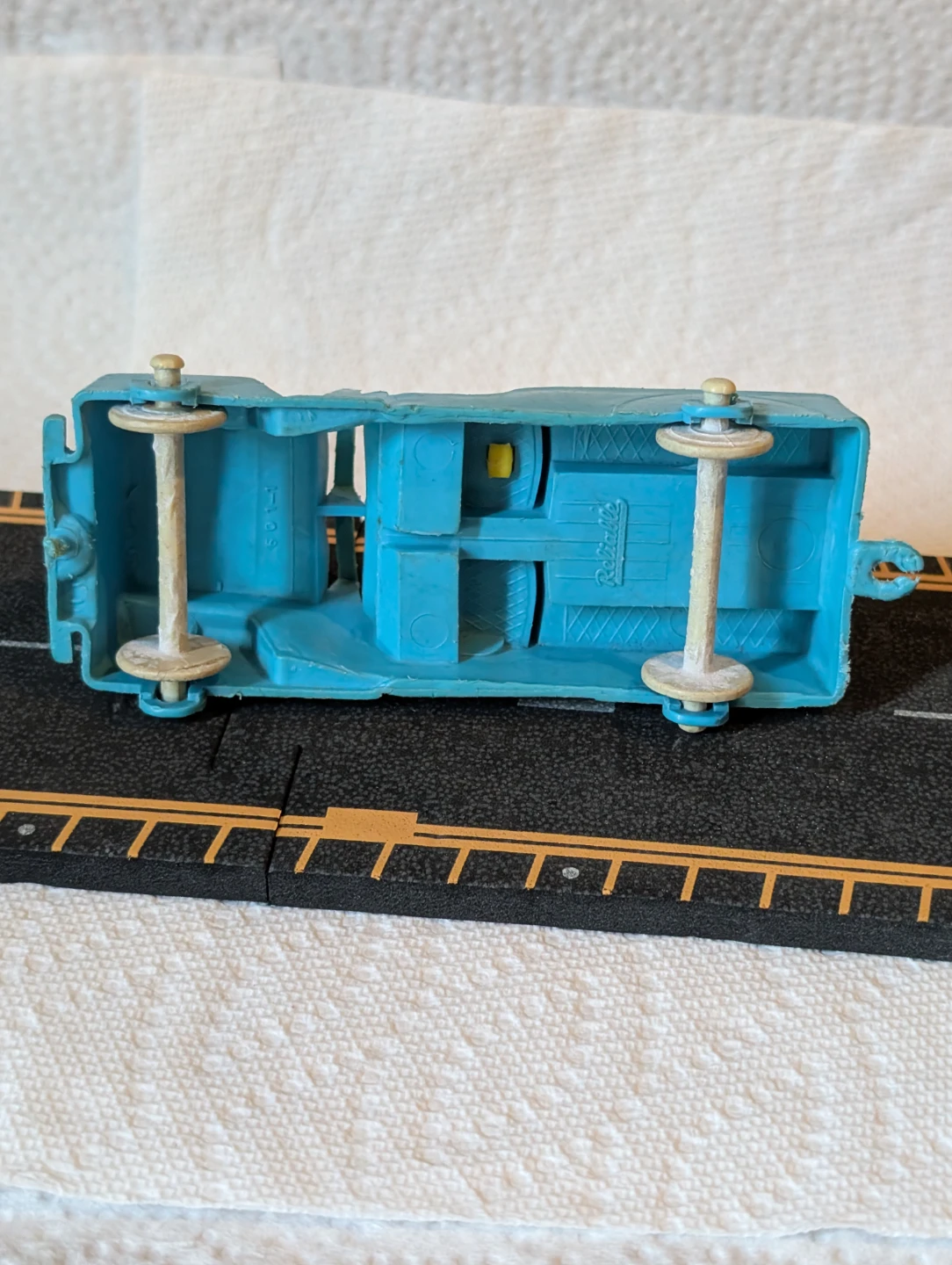 Vintage Blue Toy Jeep with Yellow Driver - Made in Canada - photo 5
