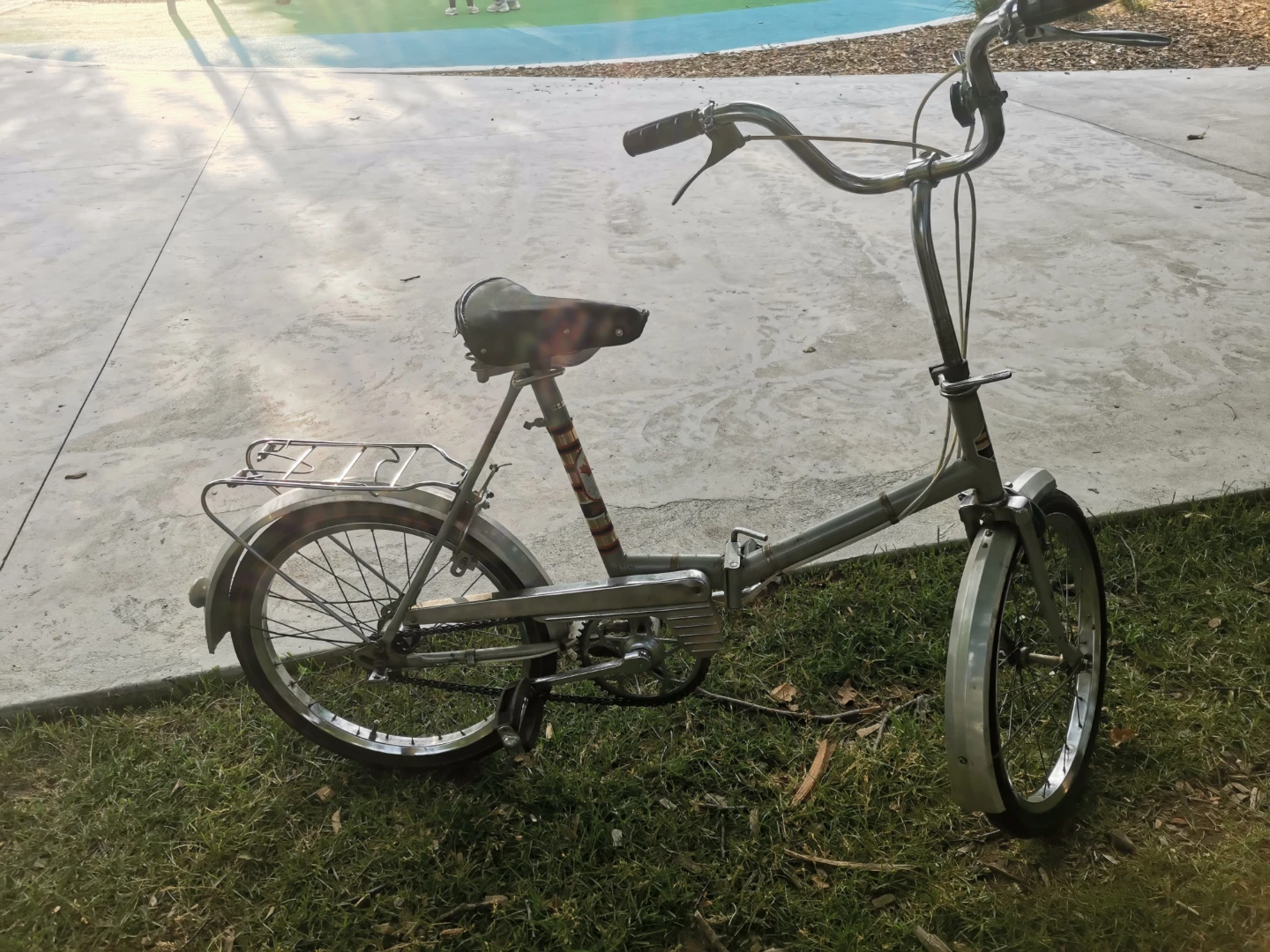 Vintage Folding Bicycle - photo 4