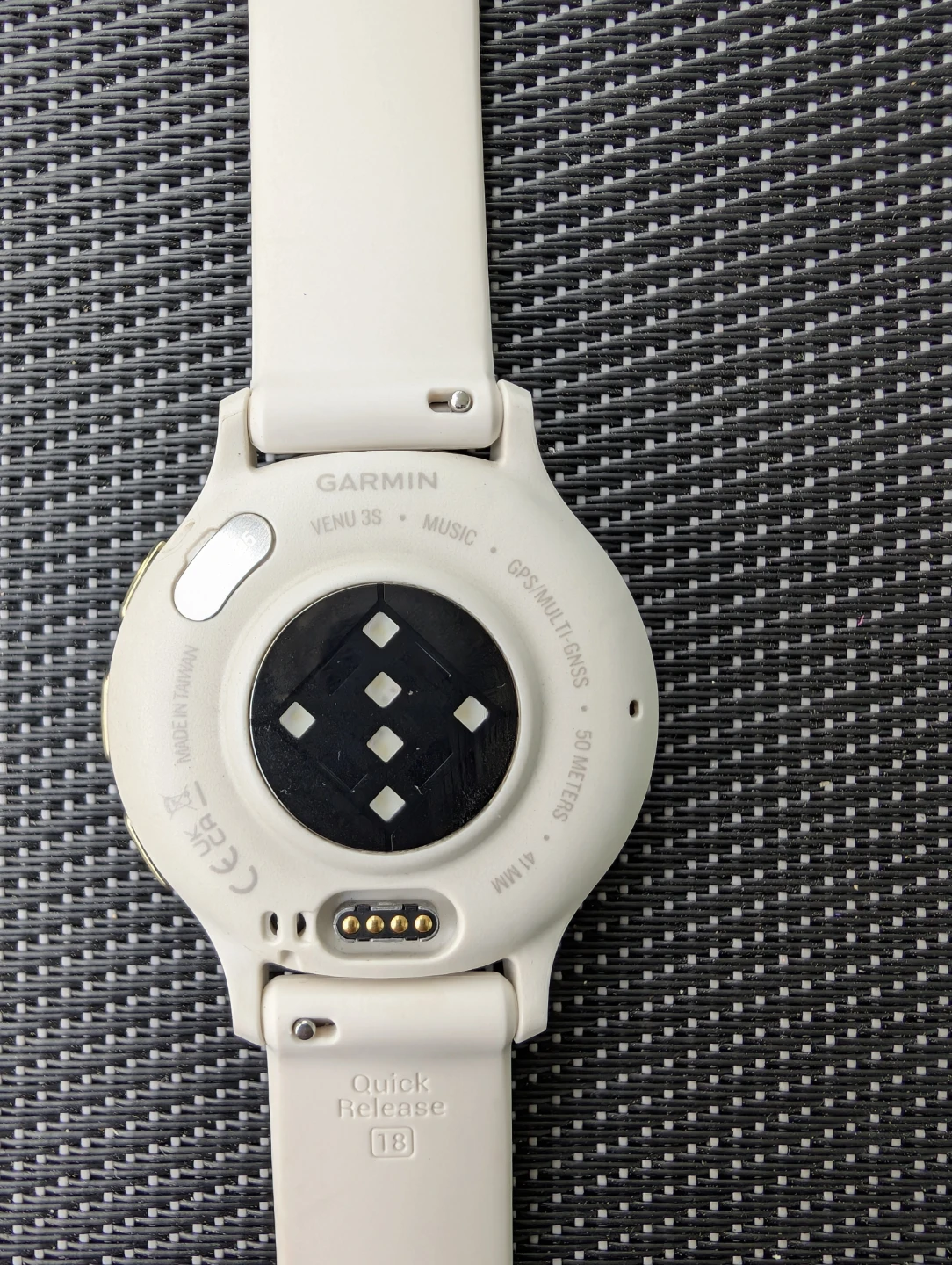 Garmin Venu 3S Health & Fitness GPS Smartwatch (Ivory) - photo 4