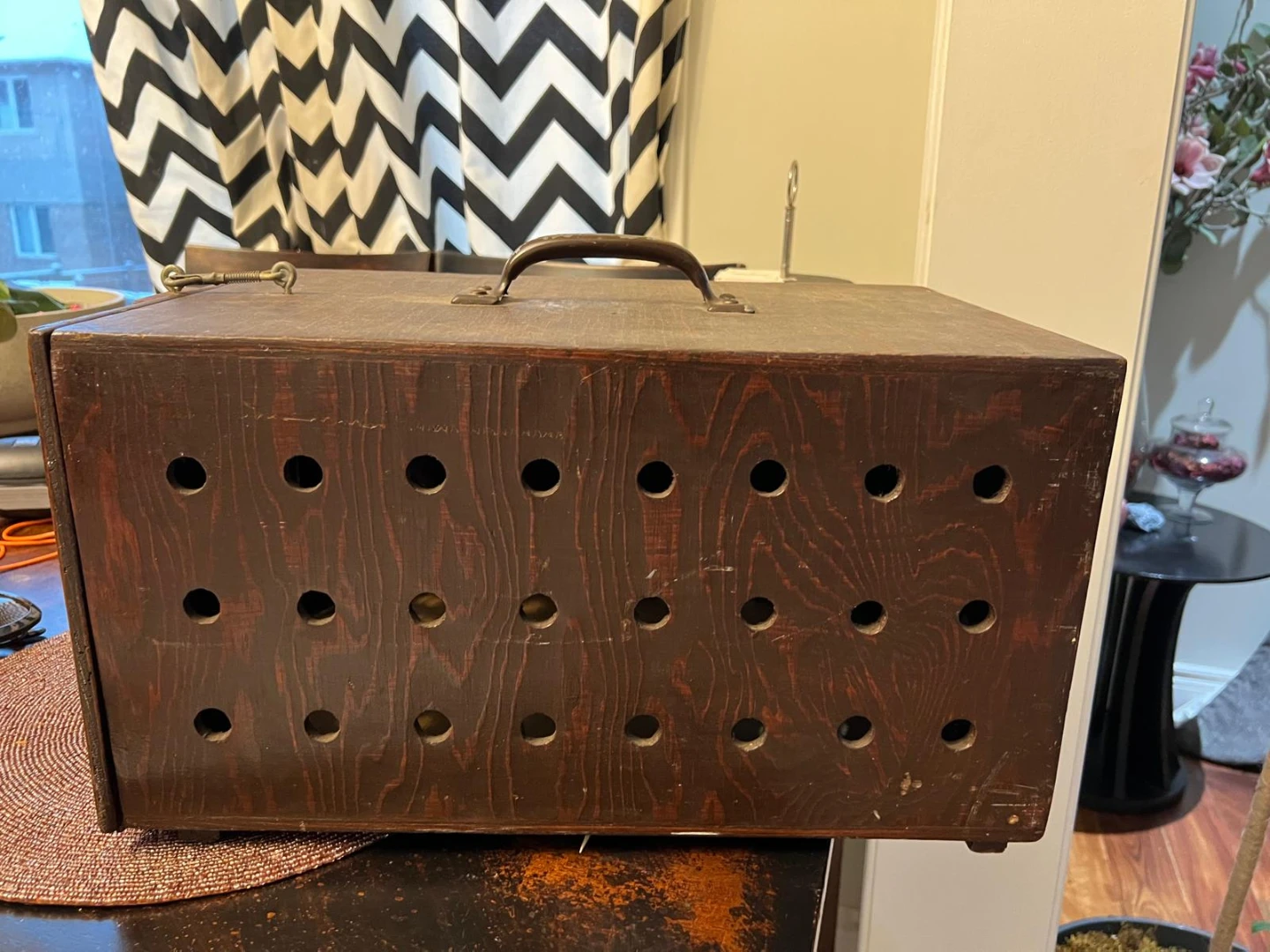 Vintage Wooden Pet Carrier - photo 2