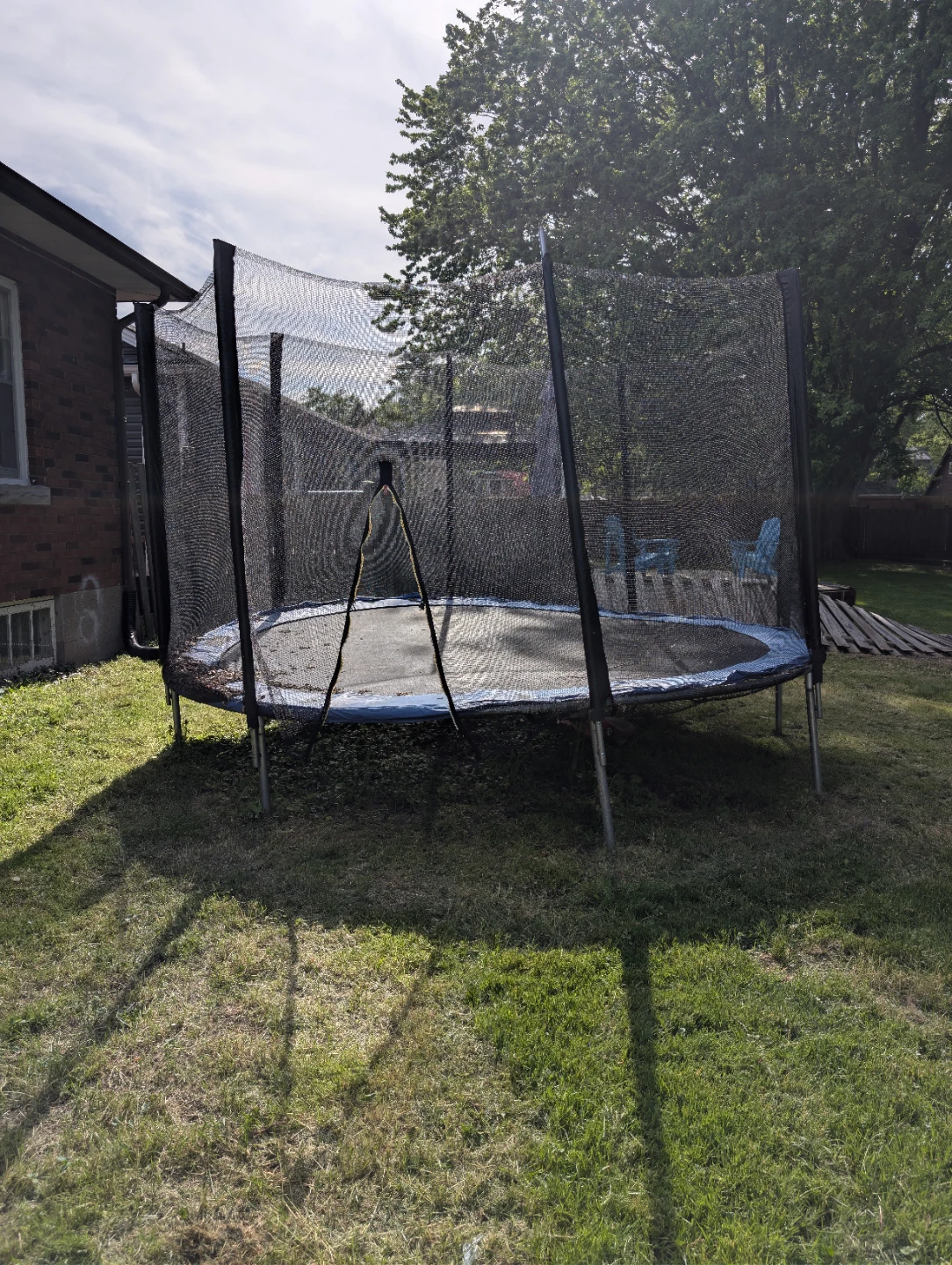 12' Trampoline with Safety Net
