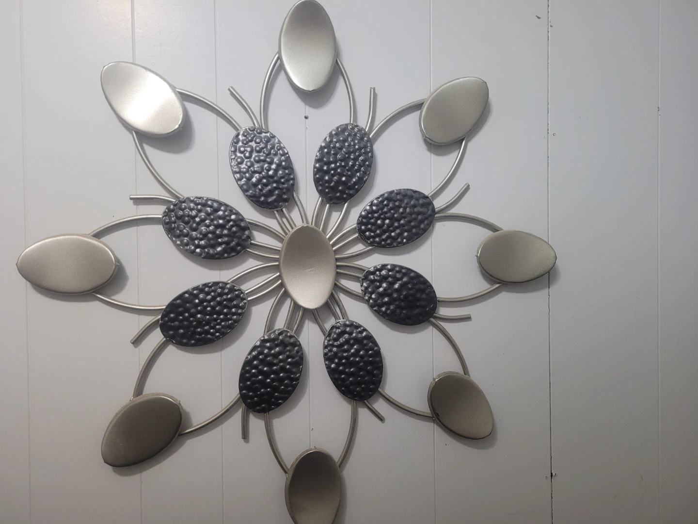 Metal Wall Art Flower Decor