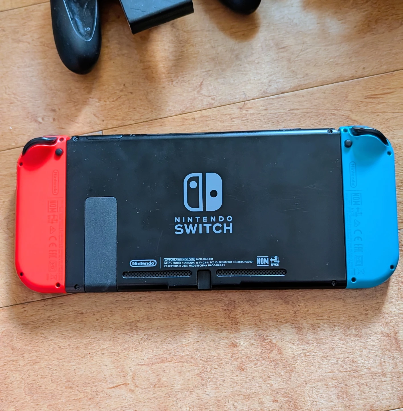 Nintendo Switch Console with Dock and Cables - photo 2