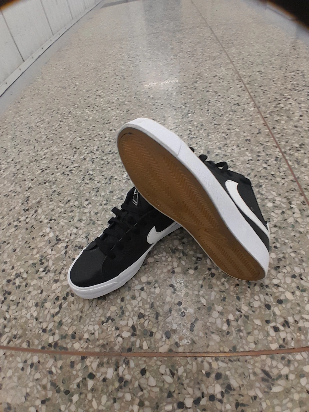 Nike Court Vision Low Men's Shoes Men's Size 8 - photo 2