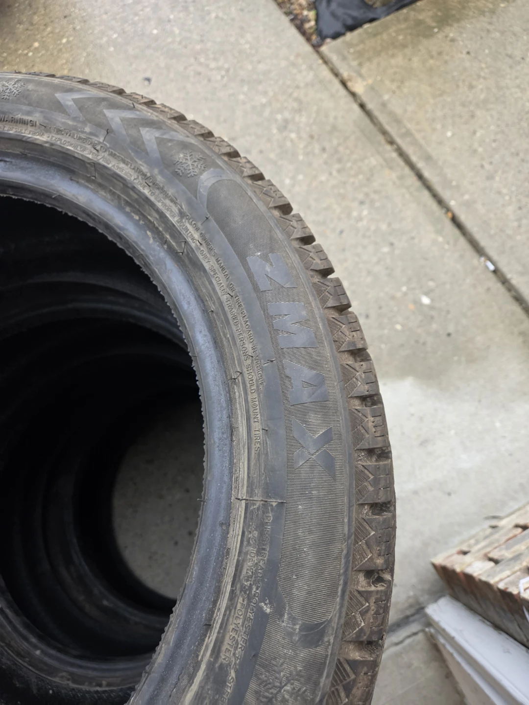 WinterNova Studdable Snow Tires - 225/50R17 - photo 2