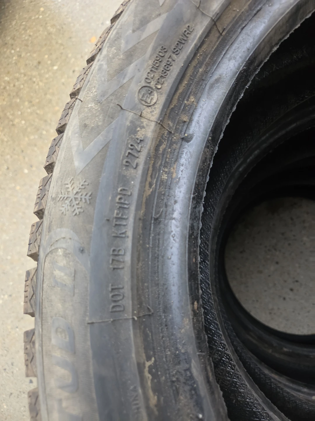 WinterNova Studdable Snow Tires - 225/50R17 - photo 4