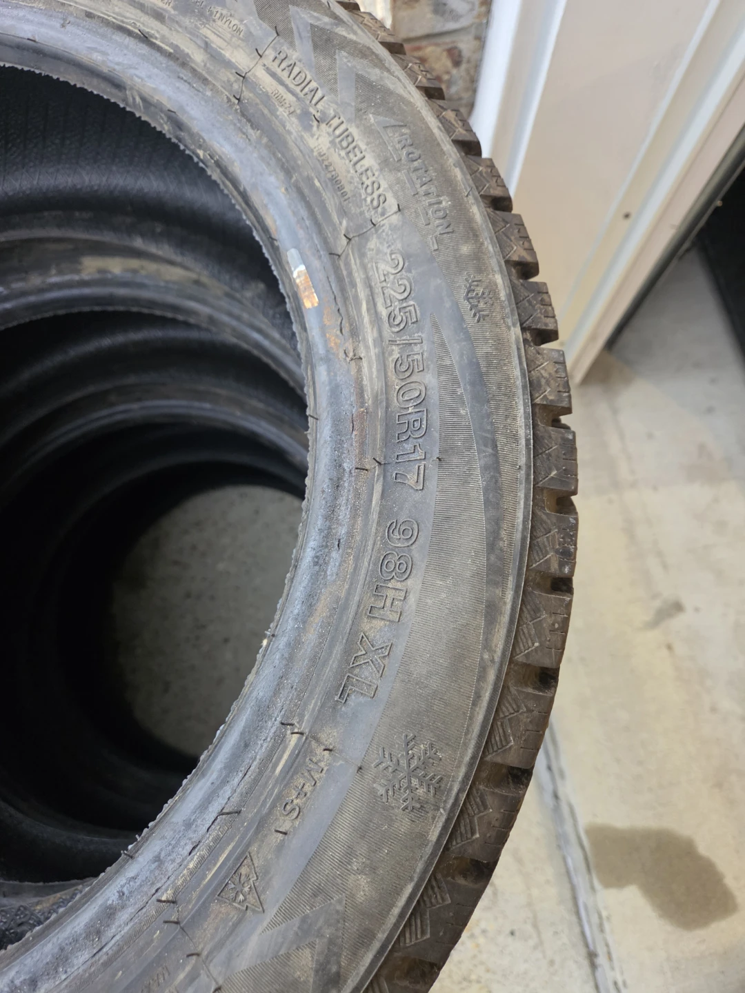 WinterNova Studdable Snow Tires - 225/50R17 - photo 5