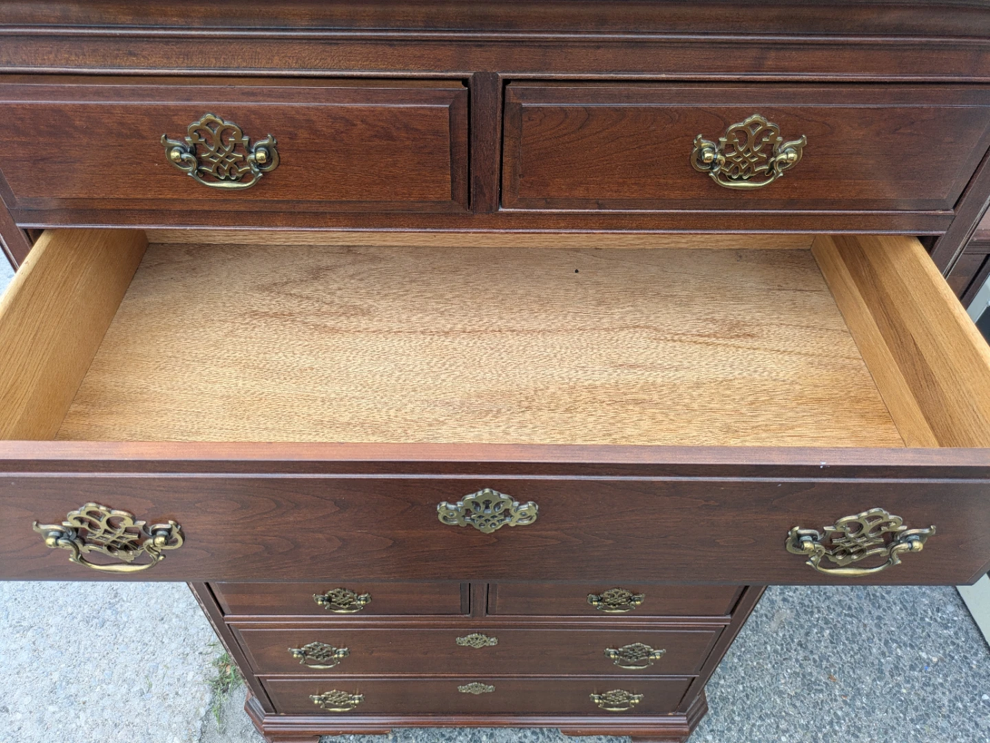 Tall wooden dresser - photo 2
