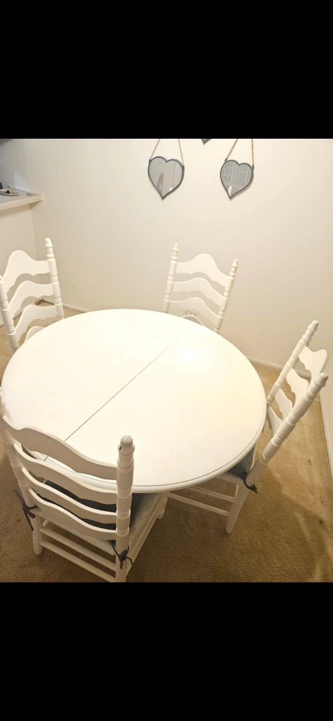 White Round Dining Table with 4 Chairs - photo 2