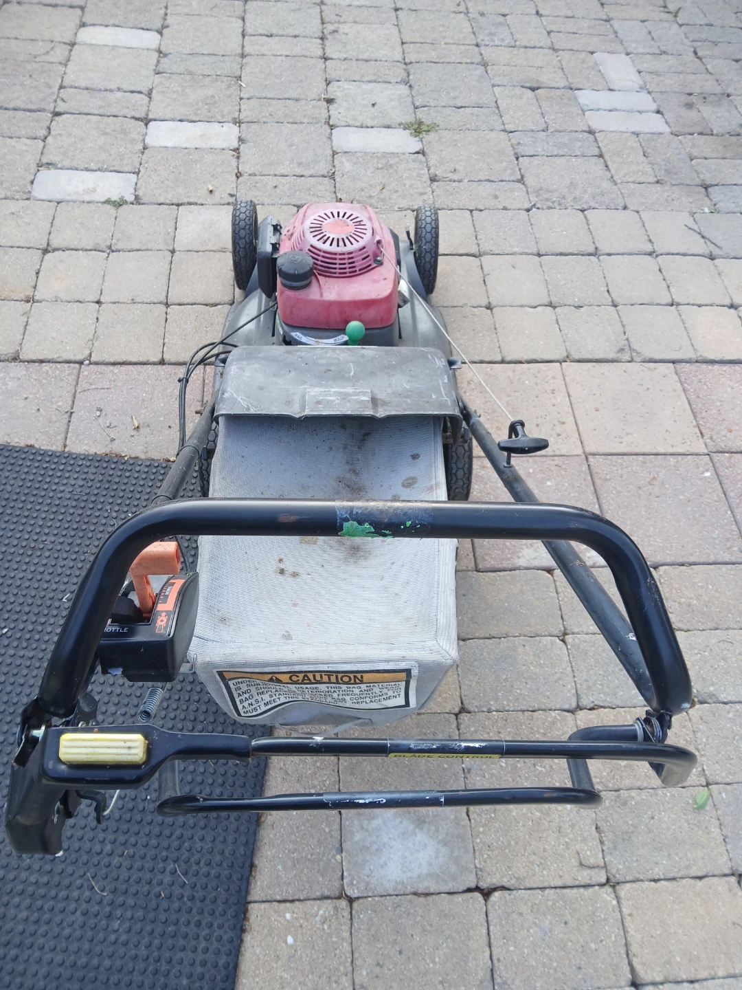 Honda HRX 217 Versamow Lawnmower - photo 5