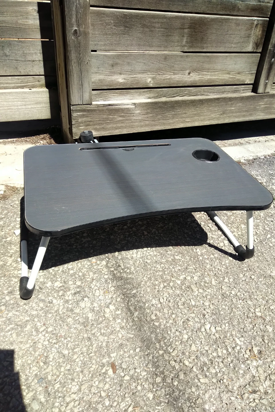 Foldable laptop desk / bed tray
