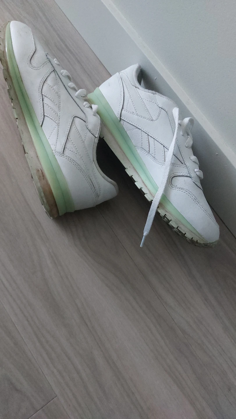 Reebok Classic Leather Sneakers - photo 3