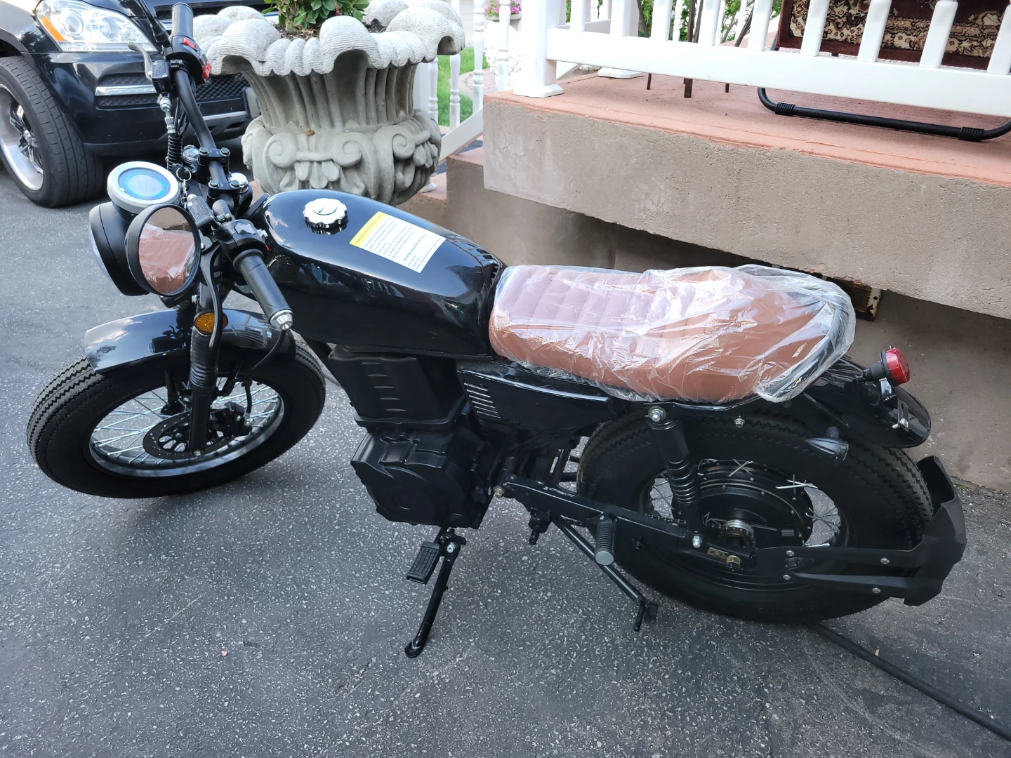 Black Electric Motorcycle - photo 3