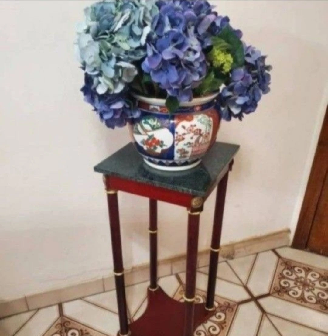 Chinese vase bowl flowers table
