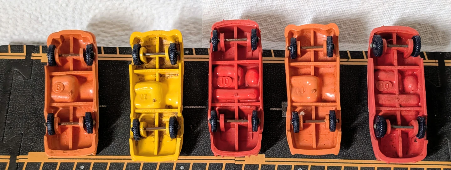 (Lot B) Vintage Rubber Convertible Toy Cars (Set of 5) - photo 4