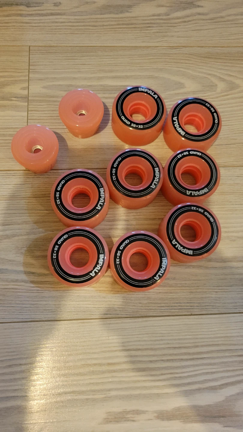 Impala Quad Roller Skates (White) + Extra Wheels - photo 3