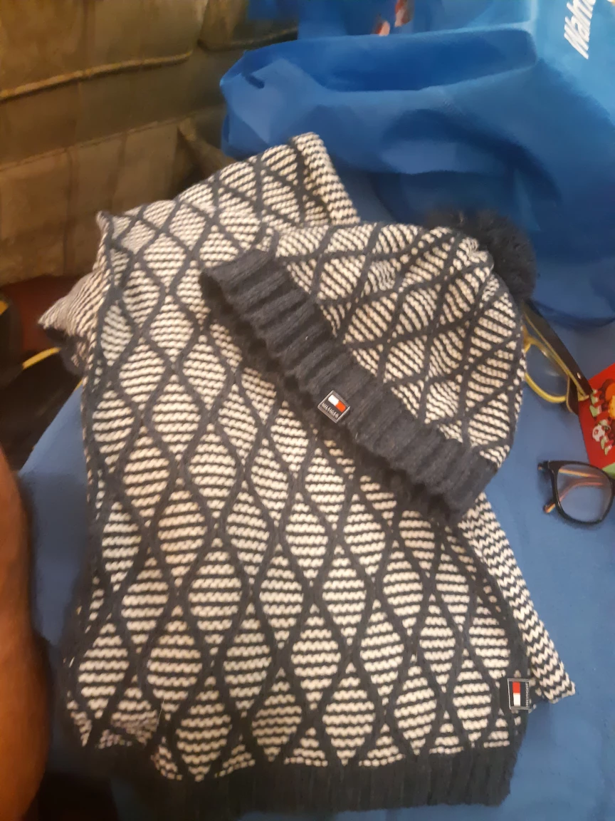 Tommy Hilfiger Scarf and Beanie Set