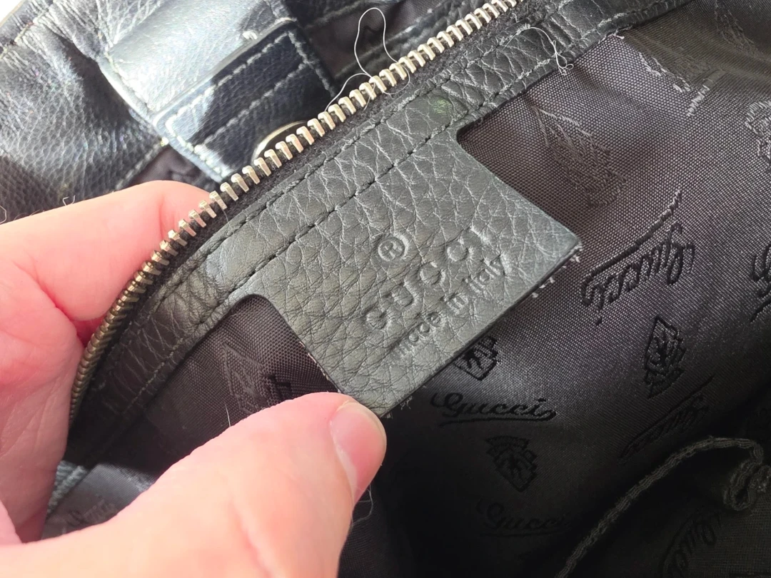 Gucci Quilted Tote Bag, Authentic with COA - photo 5
