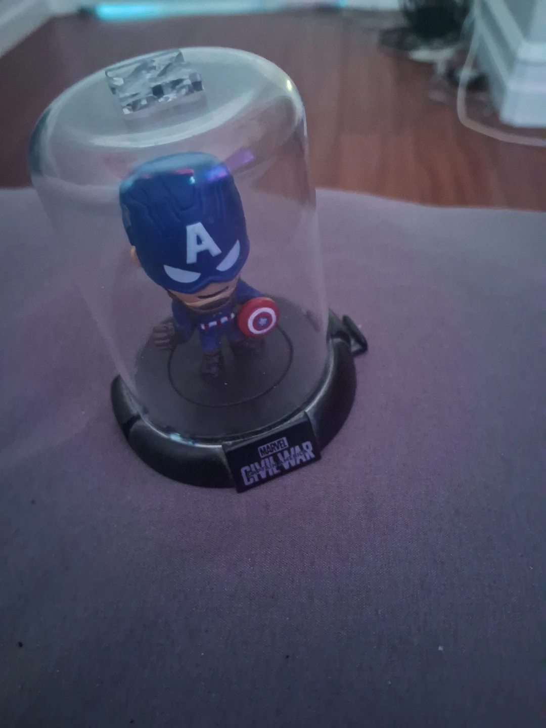 Marvel Civil War Figures - photo 3