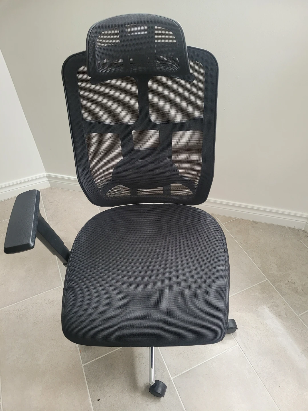 Ergonomic Mesh Office Chair