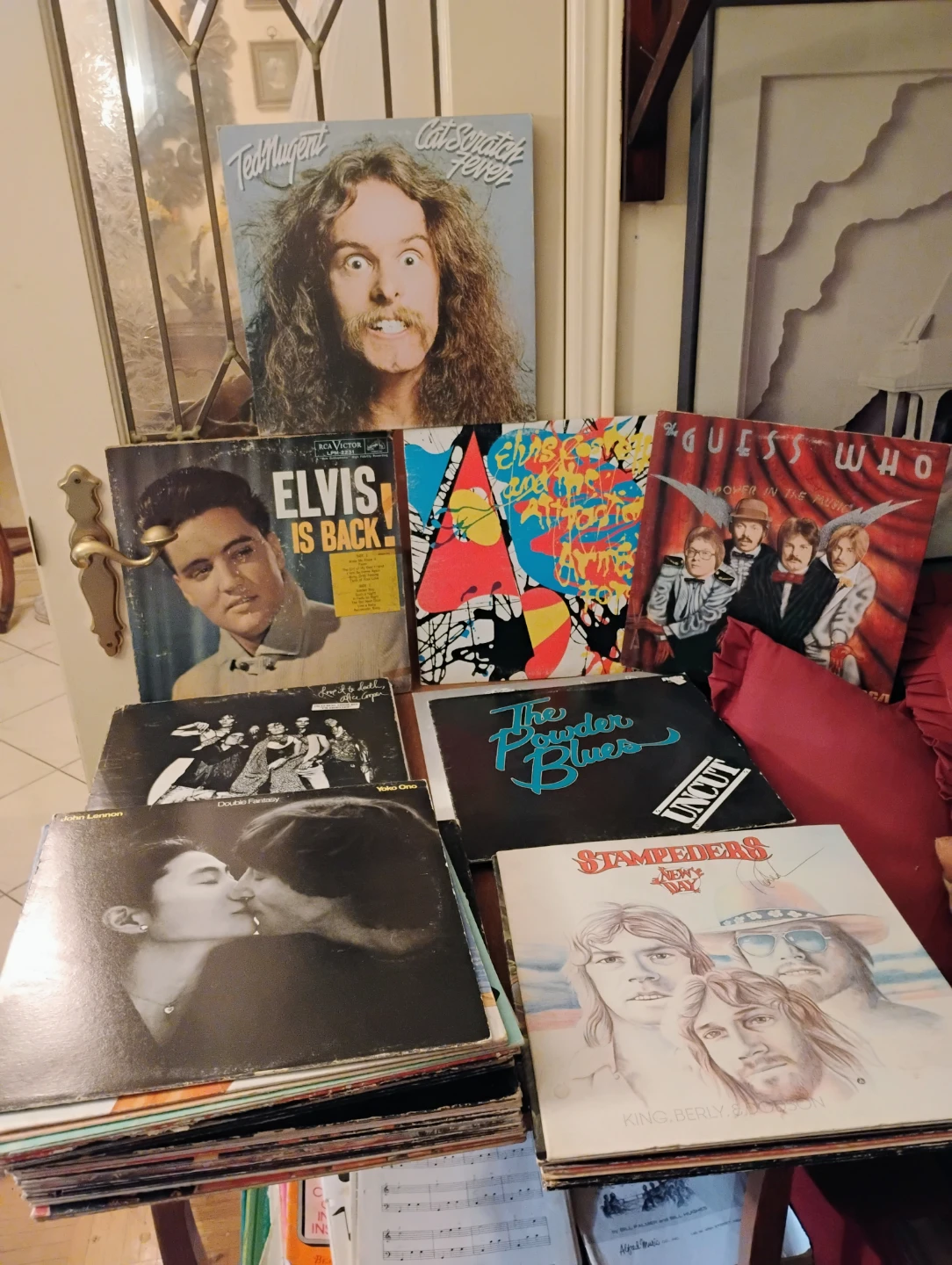 Content sale garage sale - photo 2