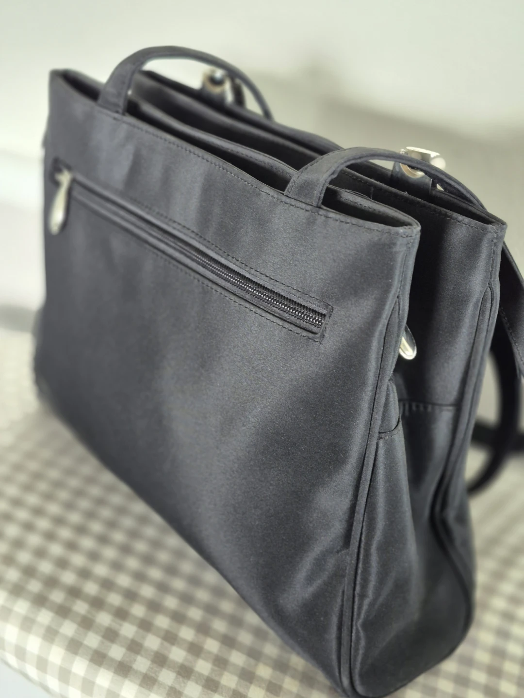 Women's Handbags - photo 3