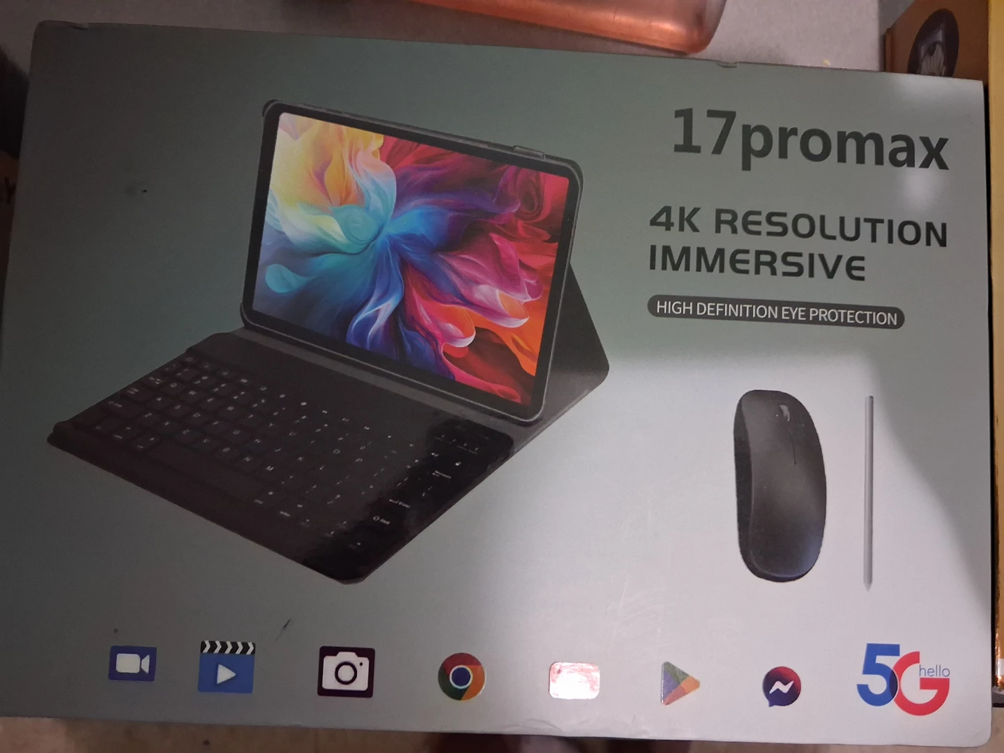 17promax Tablet with Keyboard, Mouse, and Stylus