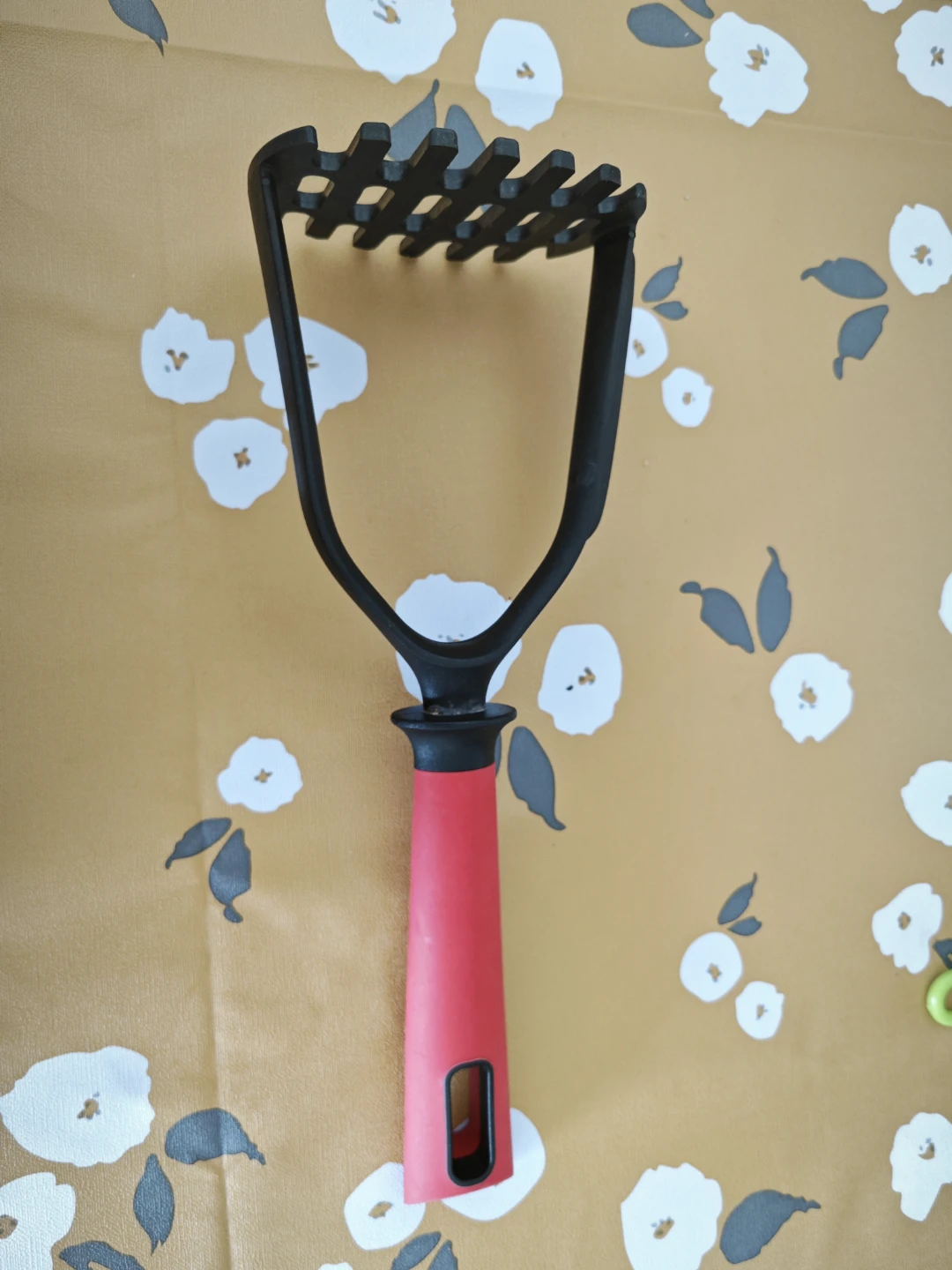 Potato Masher with Red Handle