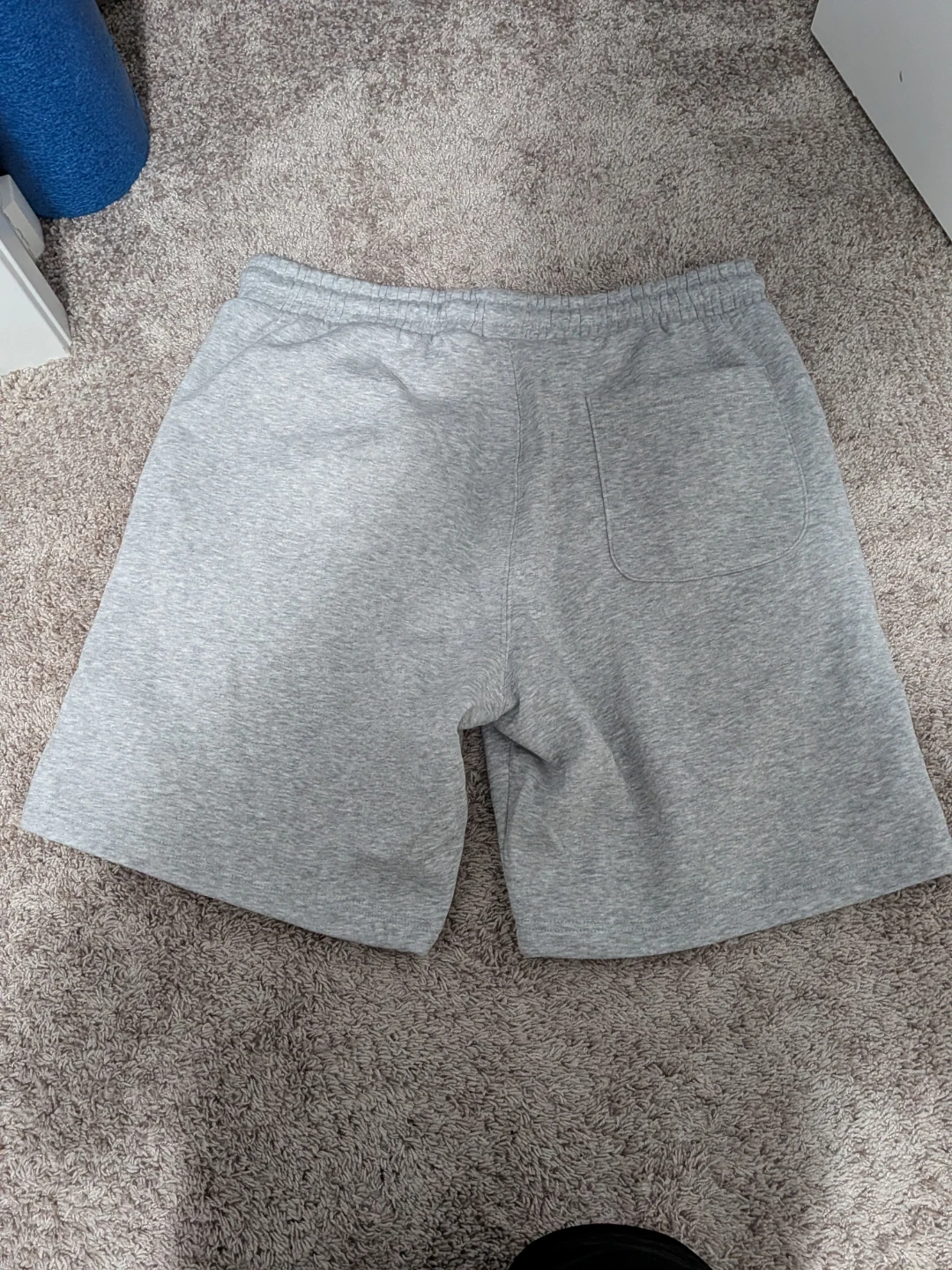 H&M Men's Grey Sweat Shorts - Size L - photo 2