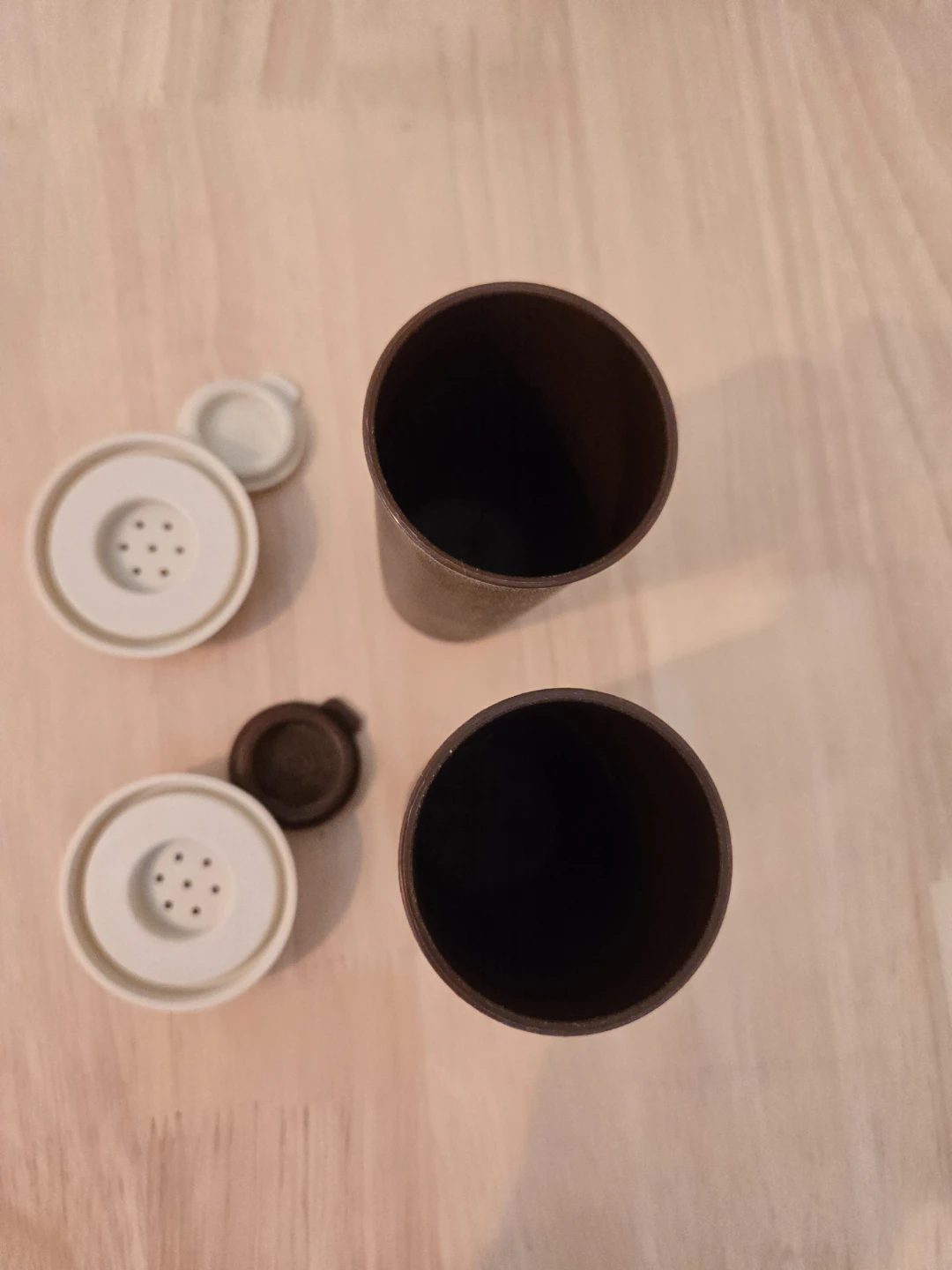 Vintage Tupperware Salt & Pepper Shakers Set - photo 4