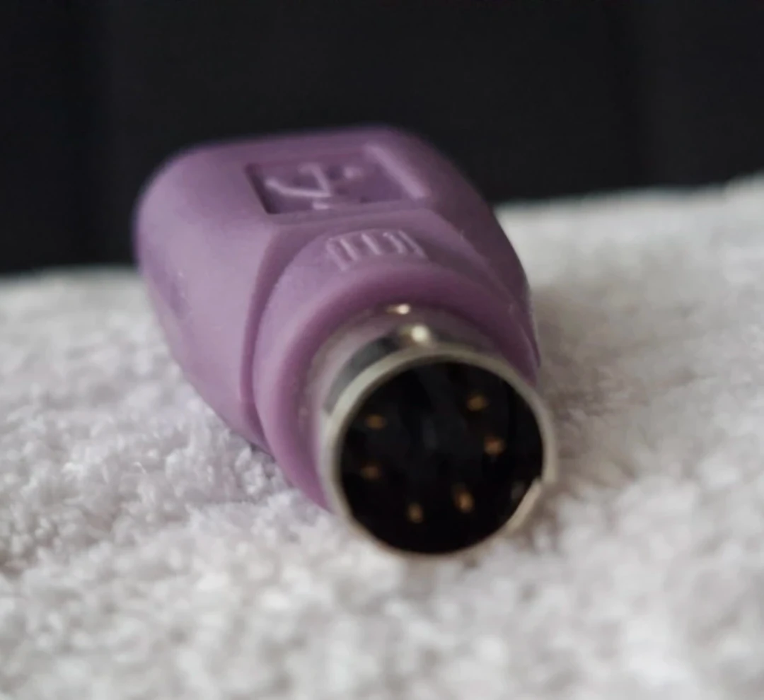 USB-A to PS/2 Adapter - photo 2