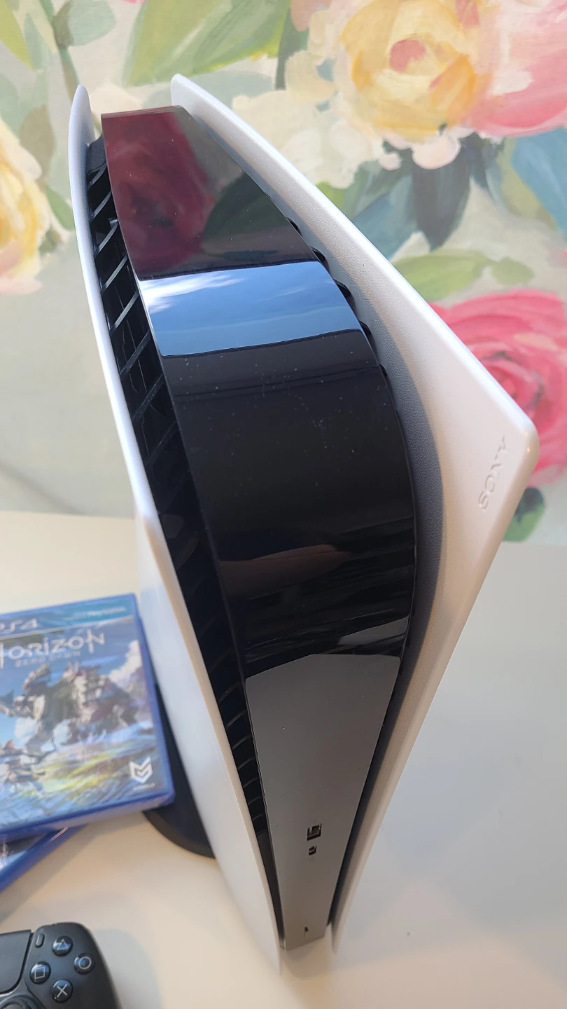 Sony PlayStation 5 PS5 Console Bundle (For parts or not working) - photo 2