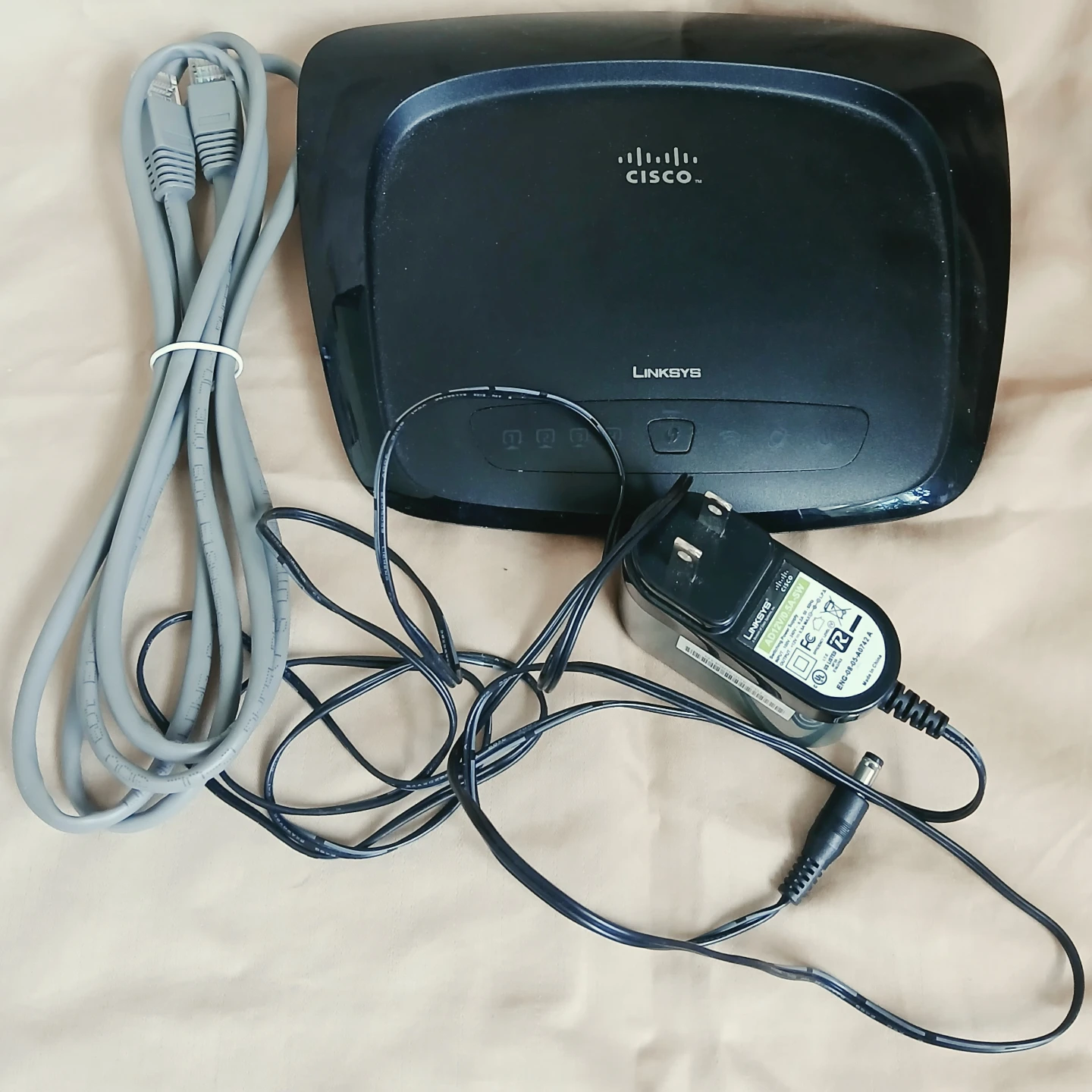 Linksys Cisco Wireless-N Router WNR610 - photo 4
