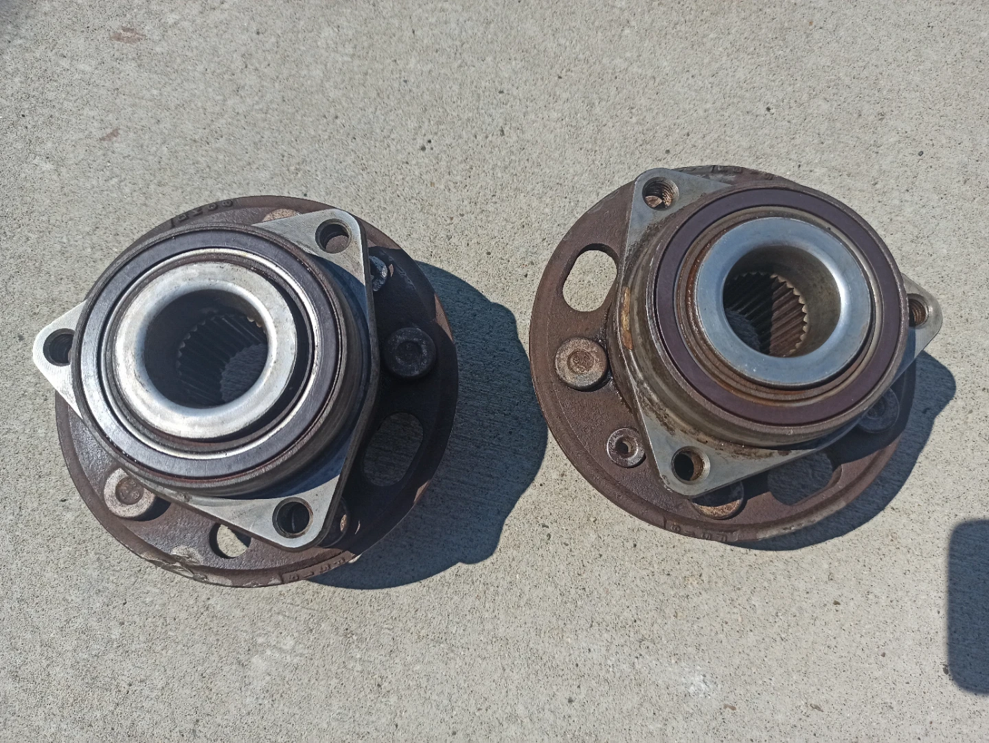 Pair of Wheel Hub Bearings, Equinox 2010-2015