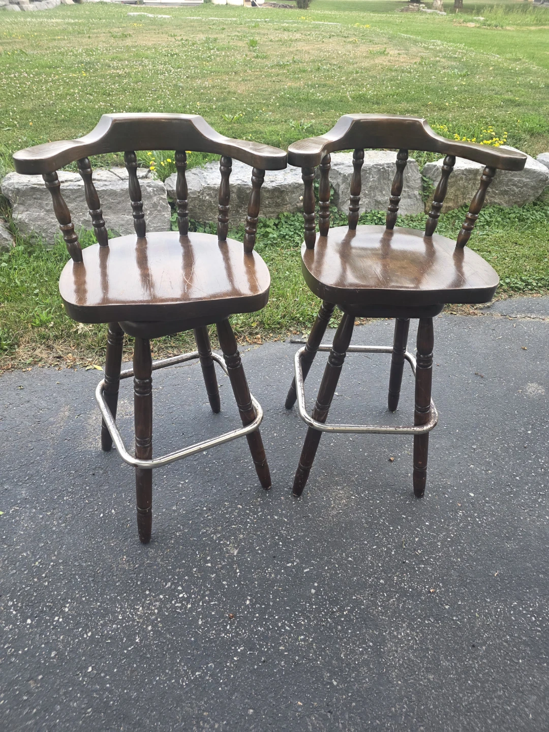 Wooden Swivel Bar Stools (Set of 2)