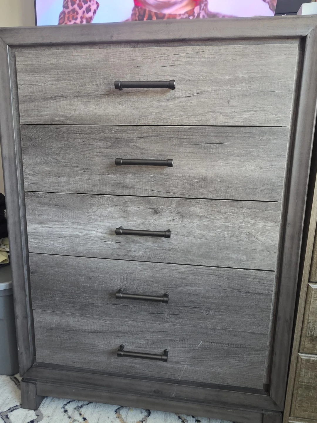 Grey 5-Drawer Dresser