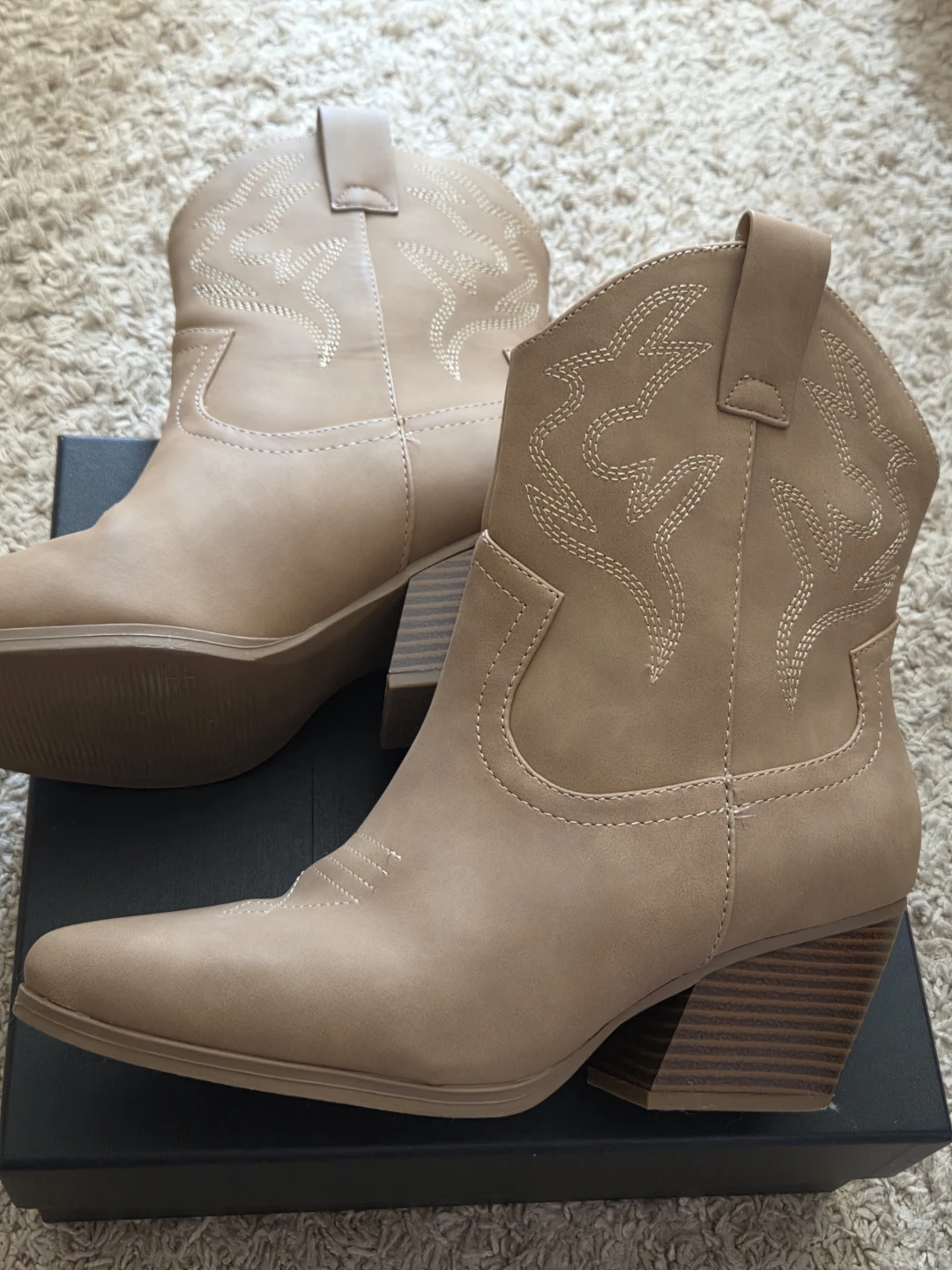 Soda Western Boots