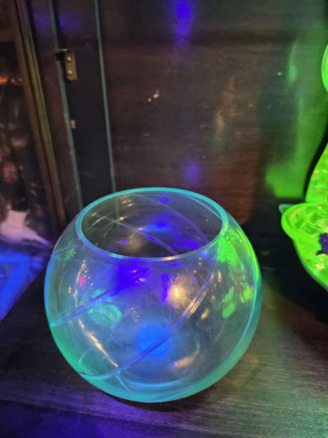 Manganese Green Swirl Glass Bowl