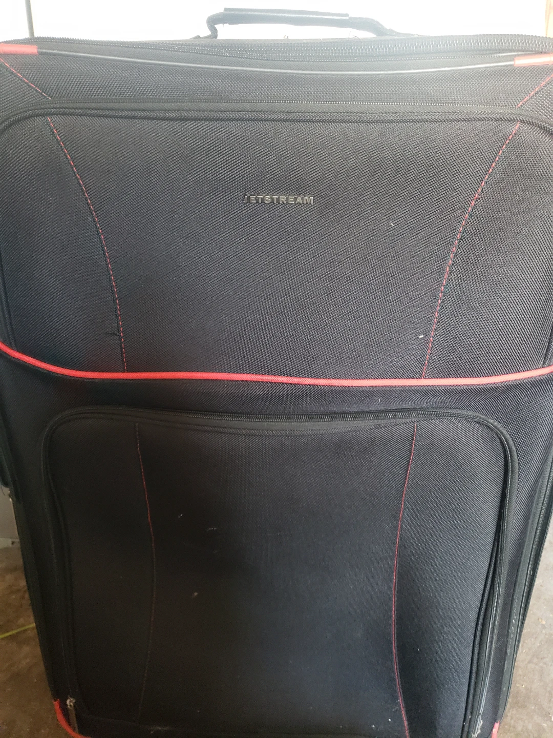 Jetstream Black Rolling Suitcase