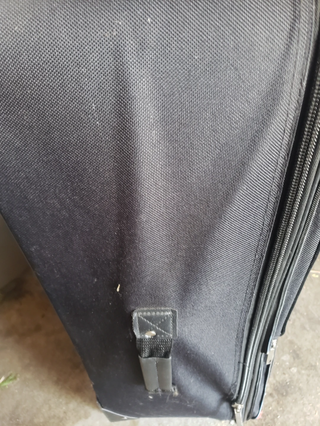 Jetstream Black Rolling Suitcase - photo 4